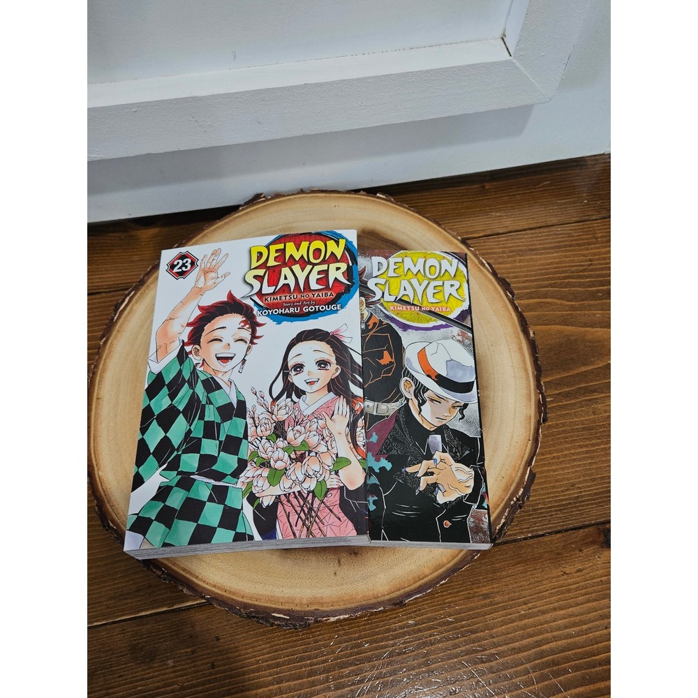 Demon Slayer Kimetsu no Yaiba Manga Vol 2 & 23 Koyoharu Gotouge Viz Media Set